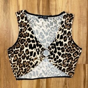 Just Quella O-ring cropped top size 8-10
